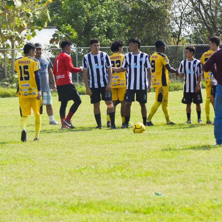 Profile Picture of Mateo García7 (@mateogarcia989) on Tiktok