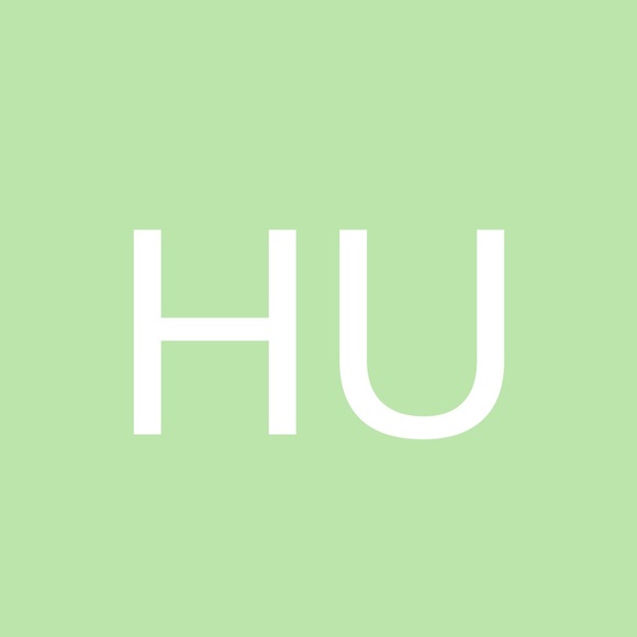Profile Picture of Heather Unruh (@heatheroo79) on Poshmark