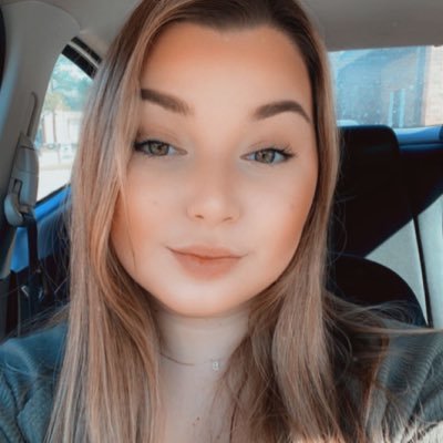 Profile Picture of Bailyy  🌻 🧡 (@baily_bashrum) on Twitter