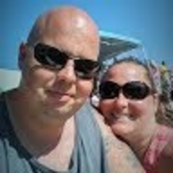 Profile Picture of Jo Parsley (@halojo198301) on Poshmark