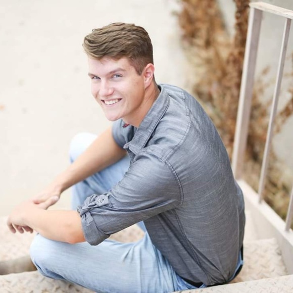 Profile Picture of Audric Bulin (@audricbulin) on Poshmark