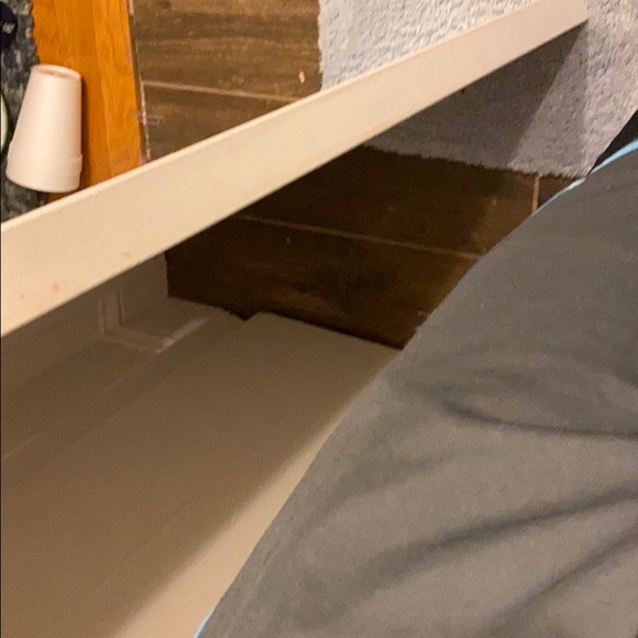 Aden Bryan - Poshmark Profile Picture of Aden Bryan (@adentrent05) on Poshmark