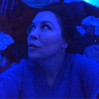 Profile Picture of Cassandra Bailey (@cassieccake) on Twitter