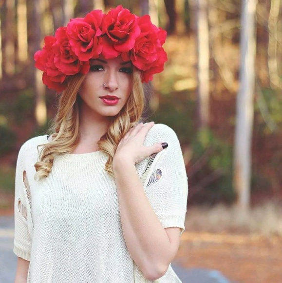 Profile Picture of Amanda Holt (@amandavonl) on Poshmark