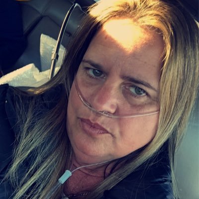Profile Picture of ❤️Rhonda Berry❤️ (@RhondaBerry19) on Twitter