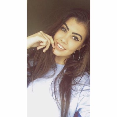 Profile Picture of Lucy Mae Batchelor (@_lucymmx) on Twitter
