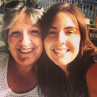 Profile Picture of Alison Wall (@aliwall470) on Twitter