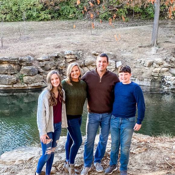 Profile Picture of Jaclyn Ziesel (@jziesel) on Poshmark