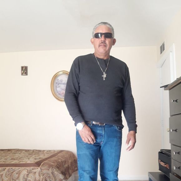 Profile Picture of Gabriel rivera Gabriel rivera (@gabrielrivas974) on Poshmark