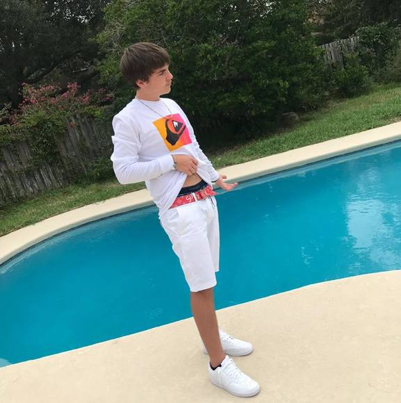 Profile Picture of Koen Waugerman (@koenjustice) on Poshmark
