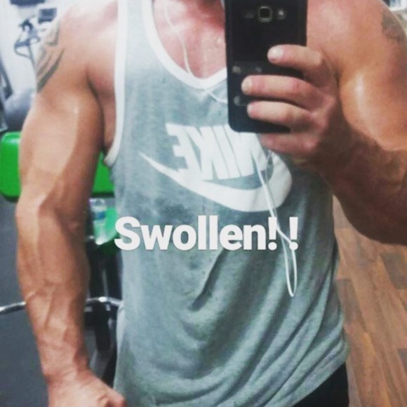 Profile Picture of Richard Renner (@richardrenner) on Poshmark