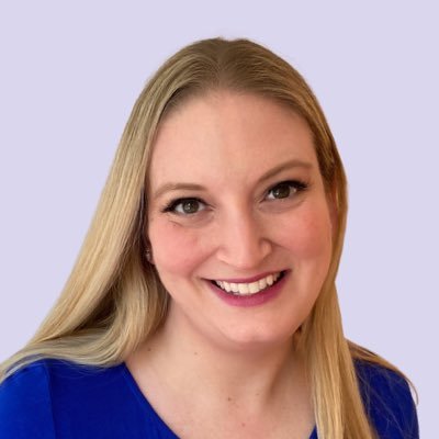 Profile Picture of Kelley Martin (@orangeoceanstar) on Twitter