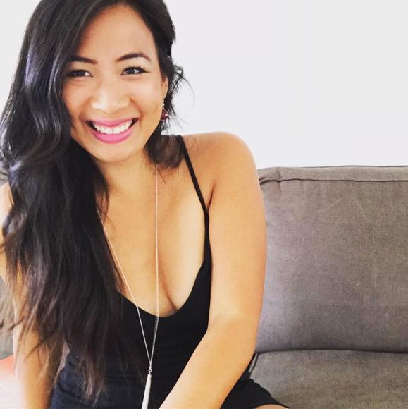 Profile Picture of Ml Ondevilla (@mlondevilla) on Poshmark