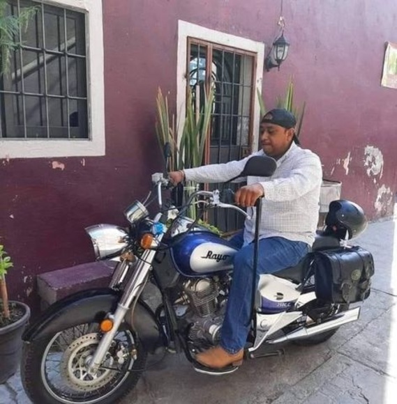 Profile Picture of Guillermo Pacheco (@guillermopac985) on Poshmark