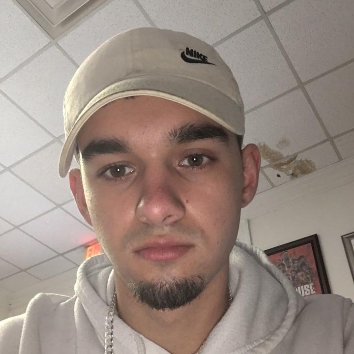 Profile Picture of Jonathan Bill (@jonathanbill) on Tiktok