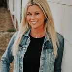 Profile Picture of Alice James (@Alice-James) on Facebook