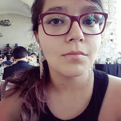 Profile Picture of Jenn. (@WenJen198) on Twitter