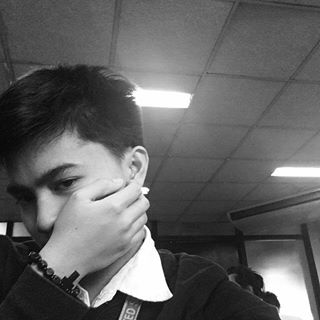 Profile Picture of Hardy Reyes Caballes (@damdamian) on Facebook