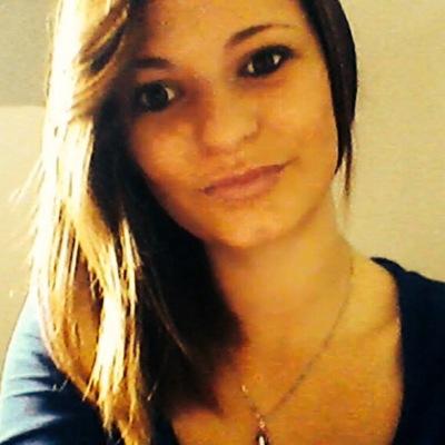 Profile Picture of Cassandra (@18_stern) on Twitter
