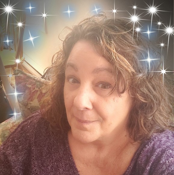 Profile Picture of Debbie Parzych (@debbieparzych) on Poshmark