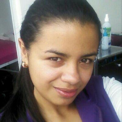 Profile Picture of Claudia Cadavid (@ClaudiaCadavi15) on Twitter