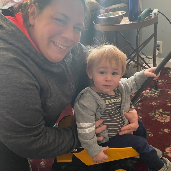 Profile Picture of Nicole Corrigan (@ncorrigan44) on Poshmark