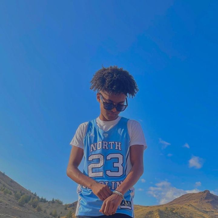 Profile Picture of Robeezy (@rrobeezy) on Tiktok