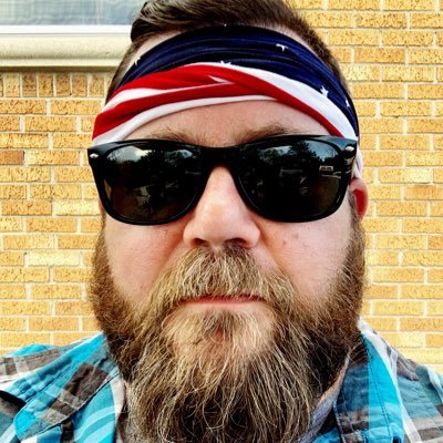 Profile Picture of LiterallyBenRagan (@BenjaminRagan) on Twitter