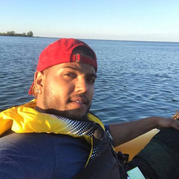 Profile Picture of Gitesh Athwal (@giteshathwal) on Poshmark