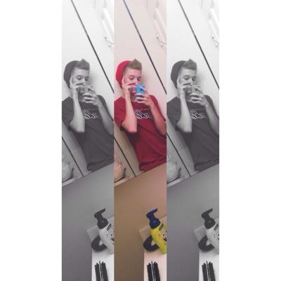 Profile Picture of Chris Houlihan (@chrishoolihooop) on Twitter