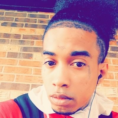 Profile Picture of Jonathan Lofton (@JonathanLofton6) on Twitter