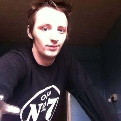 Profile Picture of ColinMunro (@ColinMunro13) on Twitter