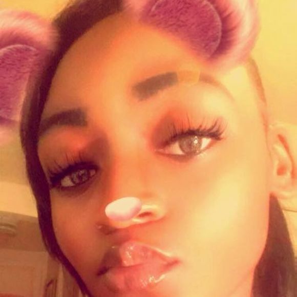 Profile Picture of Jasmine Sutton (@ittss_jaazzyy) on Poshmark