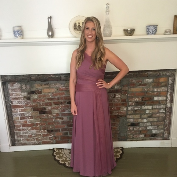 Profile Picture of Jade Davidson (@jglidden21) on Poshmark