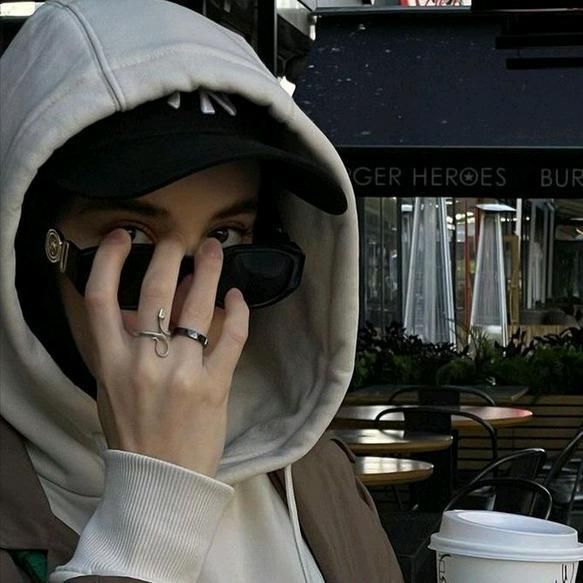 Profile Picture of MaxwellMcclain (@4k6jvtgajex) on Tiktok