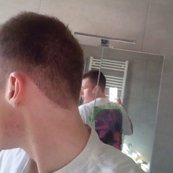 Profile Picture of Dennis (@dennisisthier1) on Tiktok