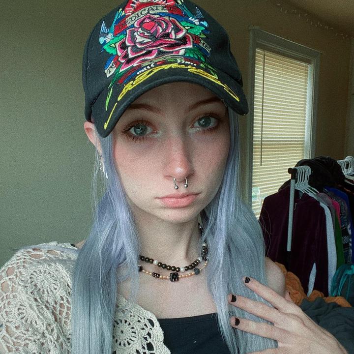 Profile Picture of cjcruickshank (@cjcruickshank) on Tiktok