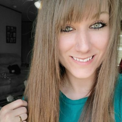 Profile Picture of Heather Crow (@Heather27416734) on Twitter