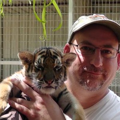 Profile Picture of Elliot Arnold (@arnold_elliot) on Twitter