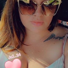 Profile Picture of Ashley Grinsteinner (@juliansmomma19) on Pinterest