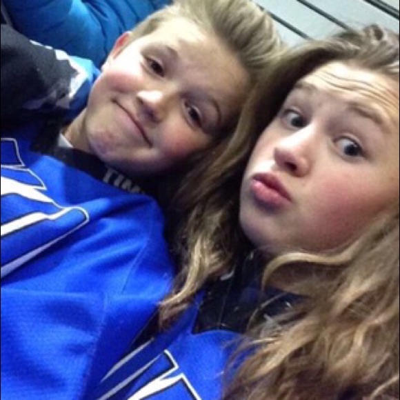 Profile Picture of Taylor Ash (@tmaeash) on Poshmark