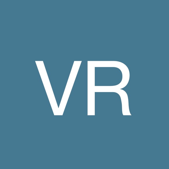Profile Picture of Violet Reida (@vreida) on Poshmark