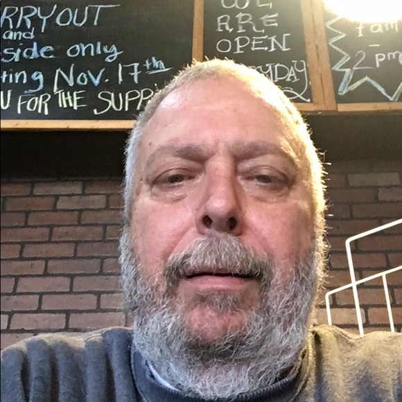 Profile Picture of Mike Soltysiak (@salty404) on Poshmark