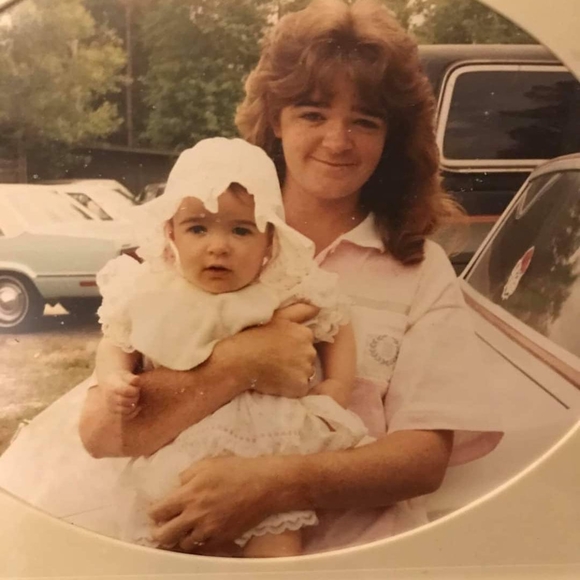 Profile Picture of Crystal Beasley (@cmb118920) on Poshmark