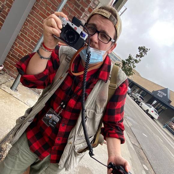 Profile Picture of Luke Townsend (@luketownsend) on Poshmark