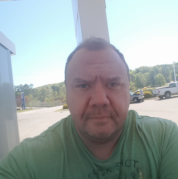 Profile Picture of Jason Thornton (@totdis) on Poshmark