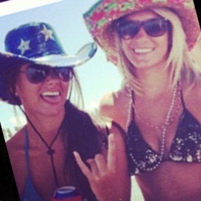 Profile Picture of Emily Pijanowski (@emily_ann19) on Twitter