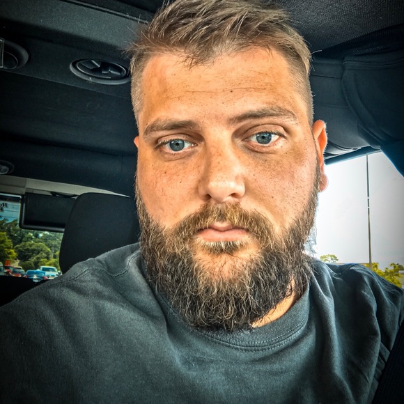 Jeffery Yost - Poshmark Profile Picture of Jeffery Yost (@yost88) on Poshmark