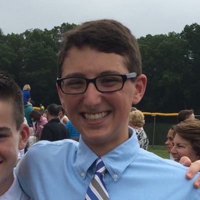 Profile Picture of Chris Pellegrino (@ChrisPellegrin9) on Twitter