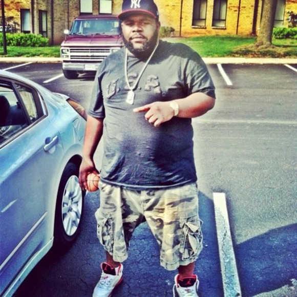Profile Picture of Ammar Harris (@buku93) on Poshmark
